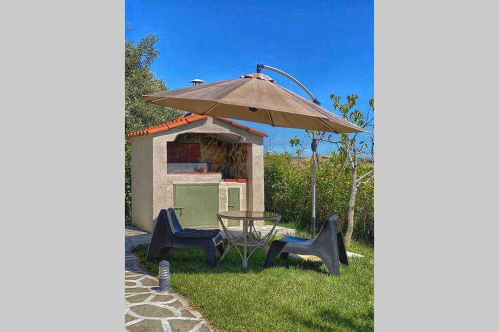 Anastasias Cottage Nea Iraklia Exterior photo